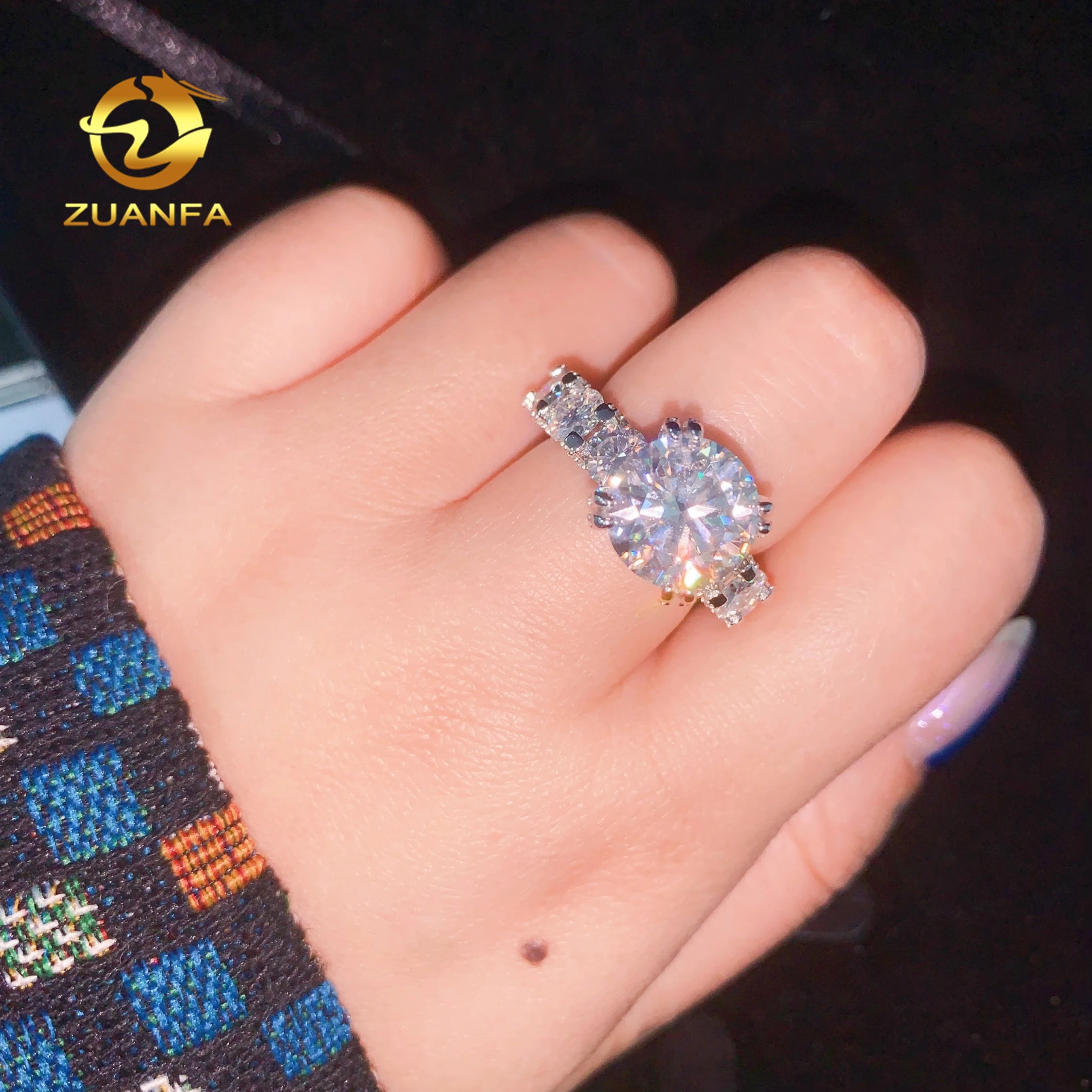 Grand Round | 5ct Round Brilliant Moissanite Ring | 925 Sterling Silver