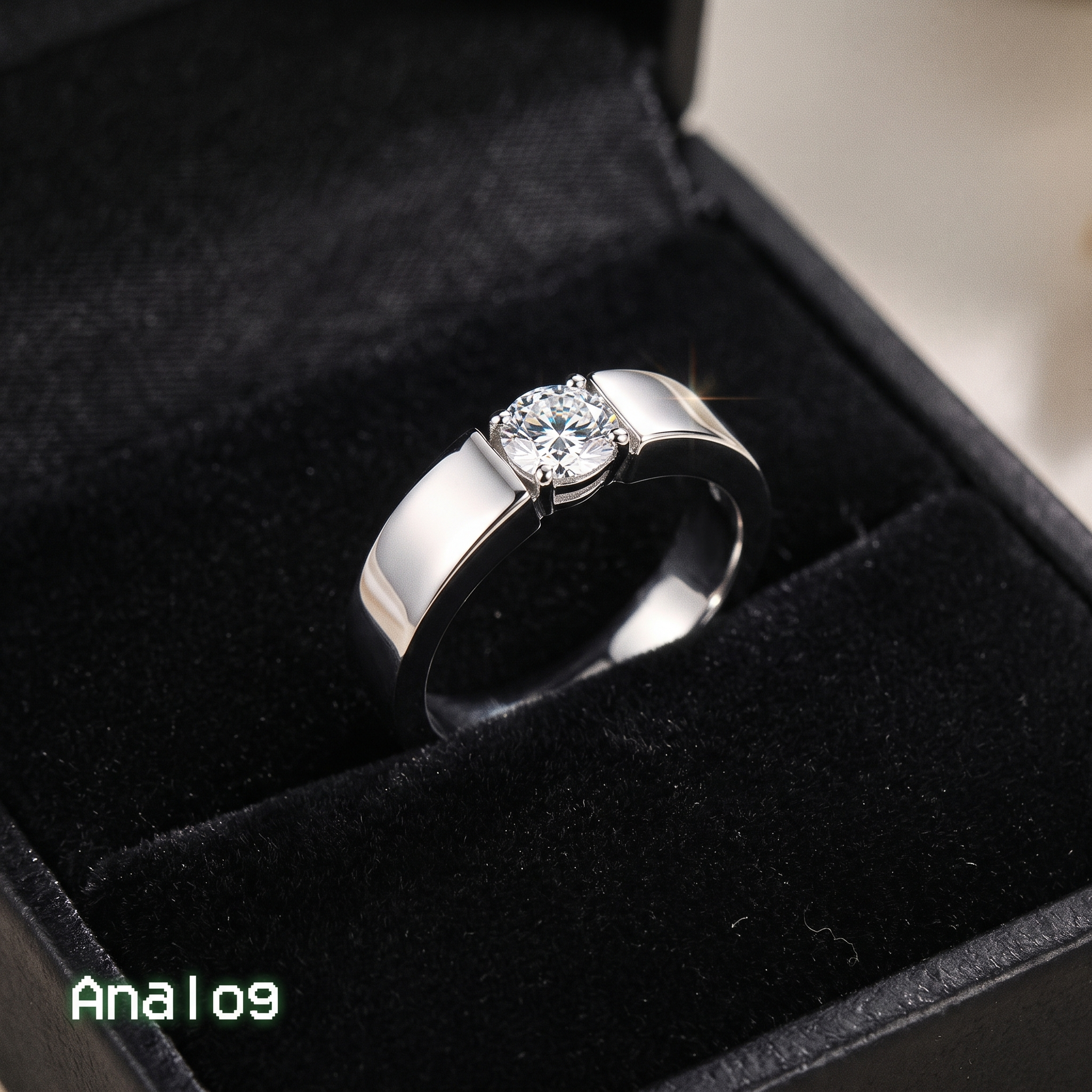 Round Cut Classic by Analog Imprints